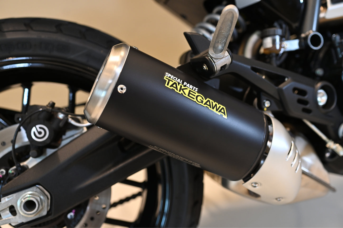 DUCATI SCRAMBLER ICON 2024 YELLOW