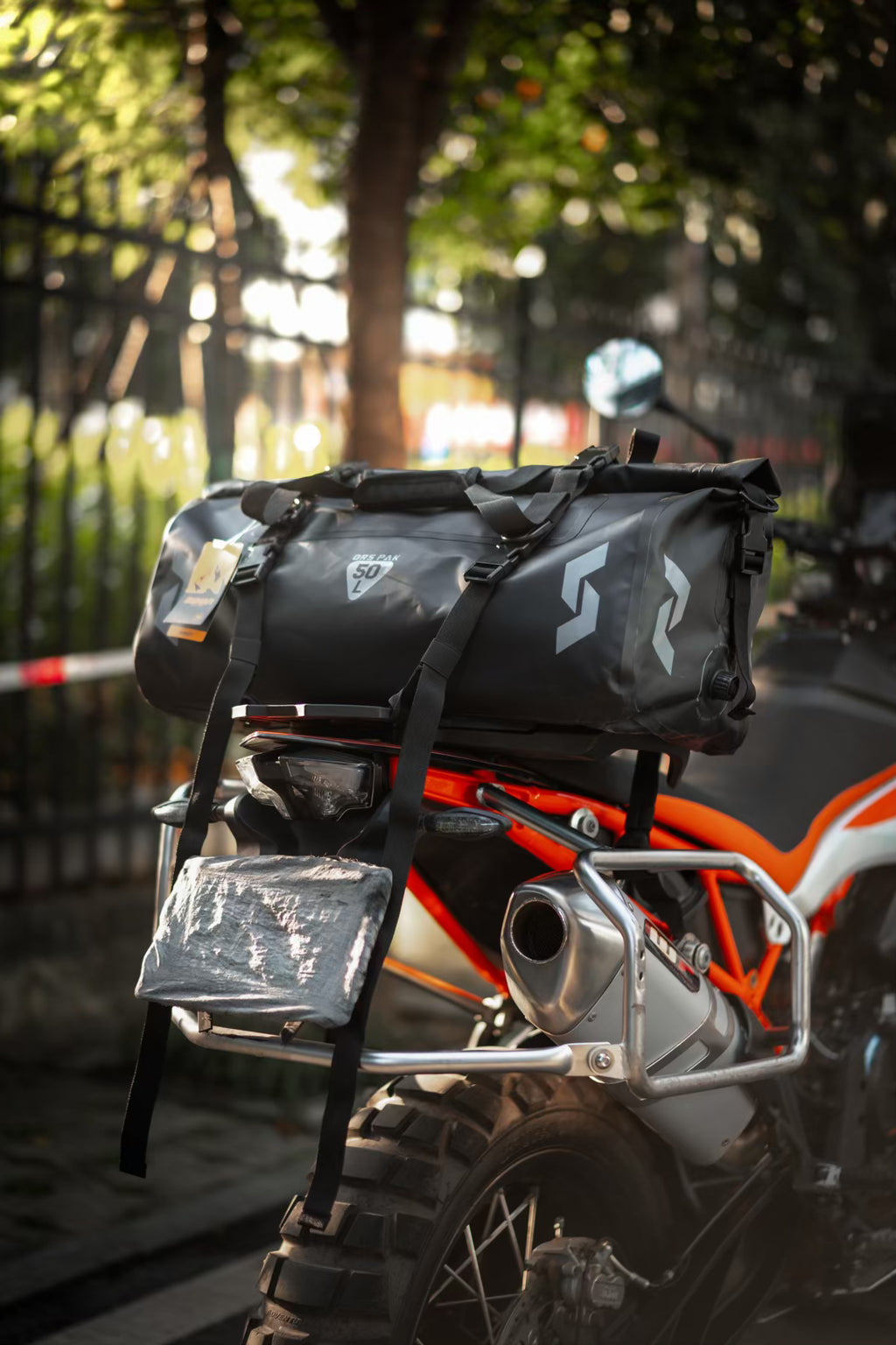 DB-07 motorcycle travel waterproof bag