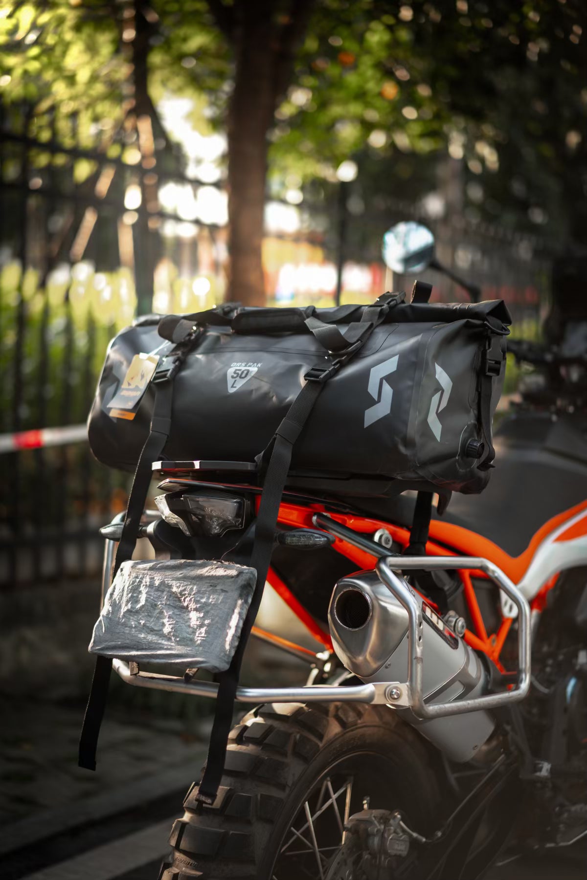 DB-07 motorcycle travel waterproof bag