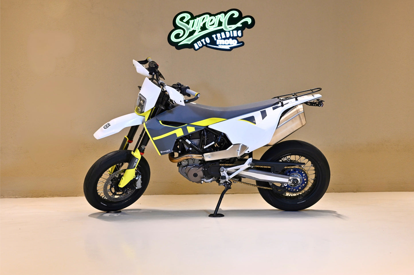 HUSQVARNA 701 SUPERMOTO 2021