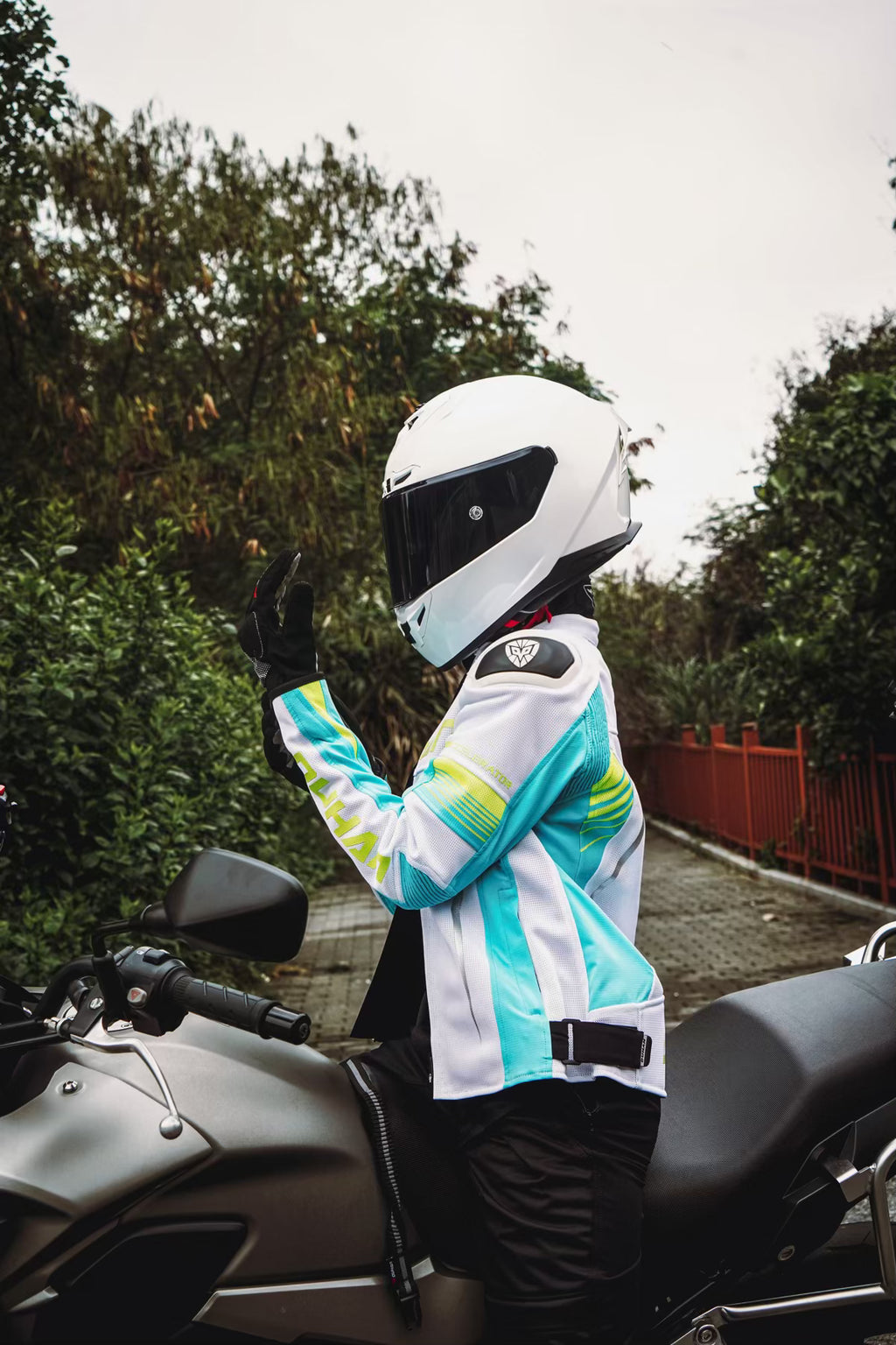 D-2278  Women's mesh