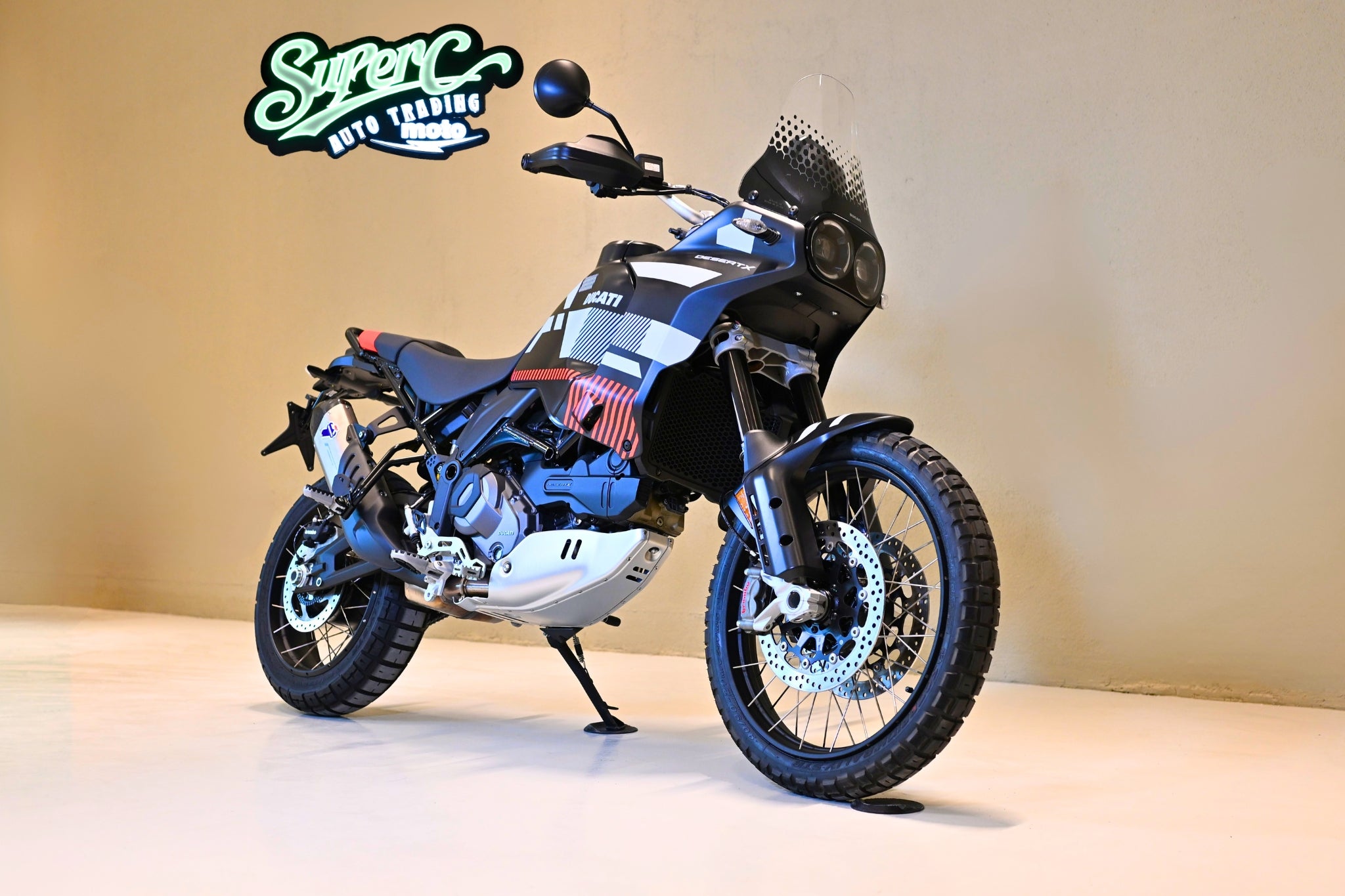 DUCATI DESERT X 2024
