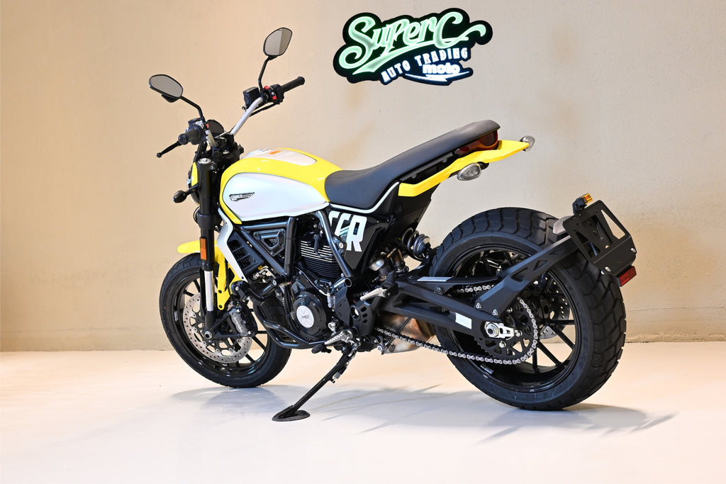 DUCATI SCRAMBLER ICON 2024 YELLOW
