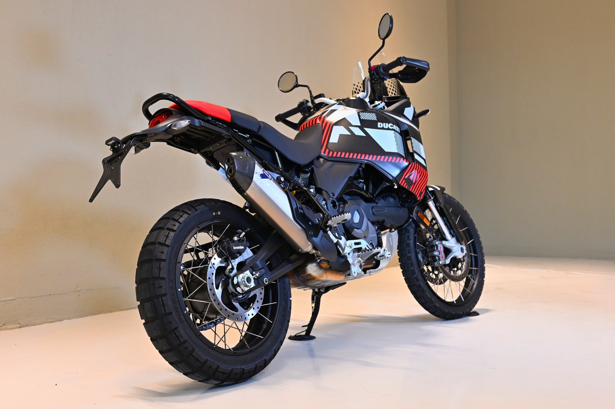 DUCATI DESERT X 2024