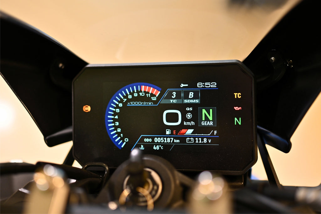 Used SUZUKI GSX 8S 2023 for Sale, Only 5187KM