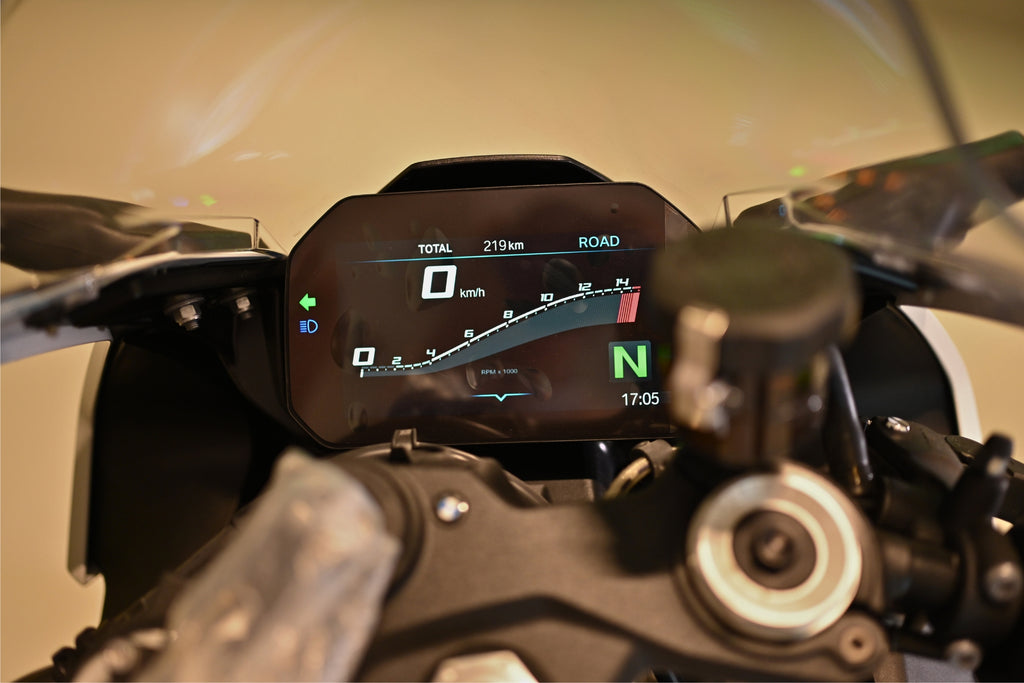 Used BMW S1000RR 2023 for Sale – Only 219 KM