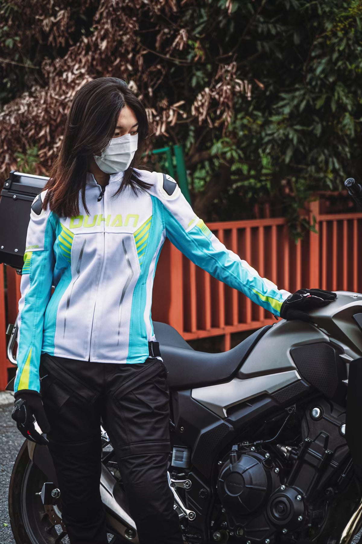 D-2278  Women's mesh