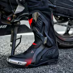 DX-2570RR Track Boots