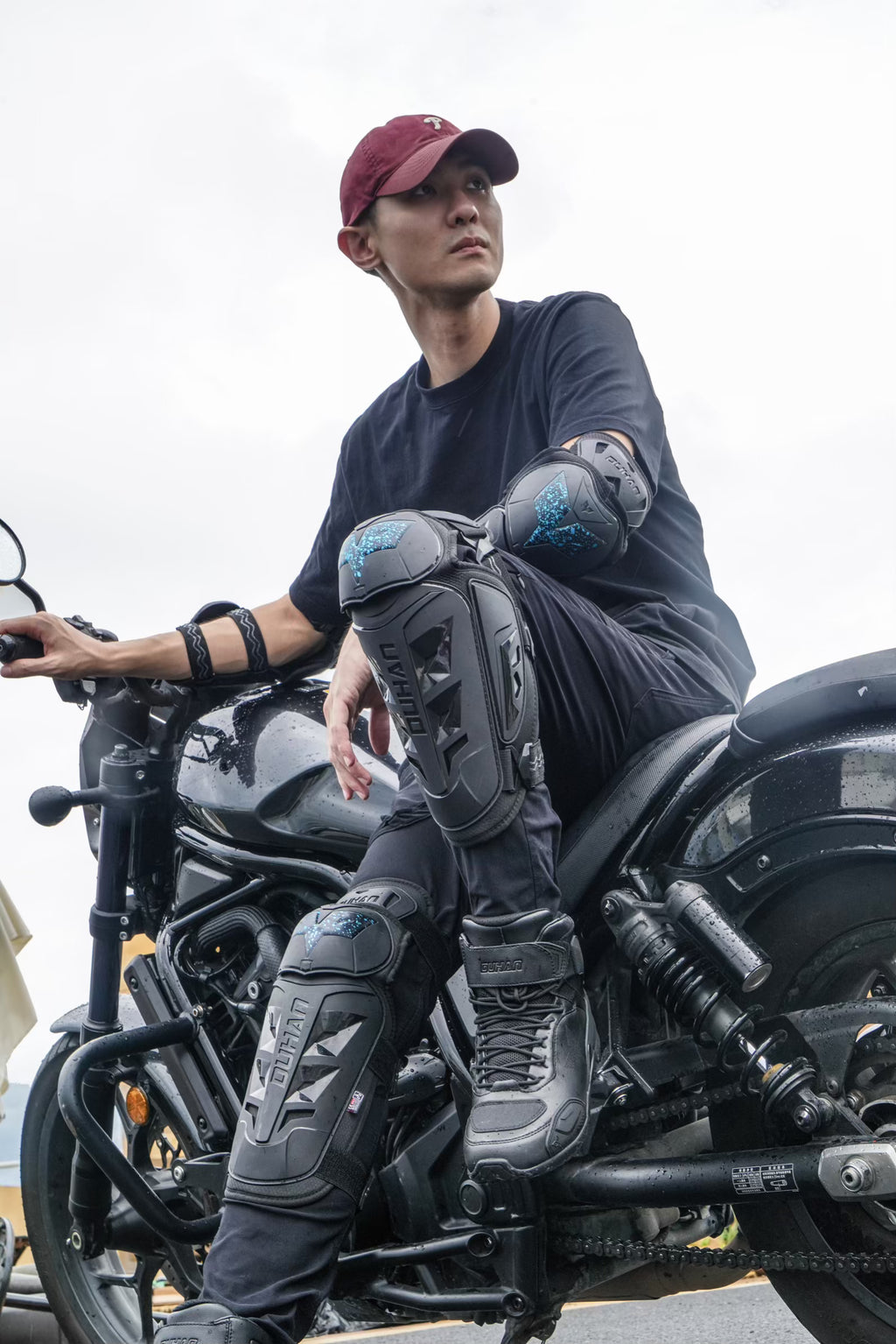 DH-605  Elbow protection +DH-606  Kneecap