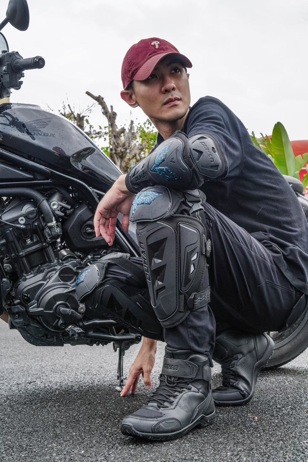 DH-605  Elbow protection +DH-606  Kneecap