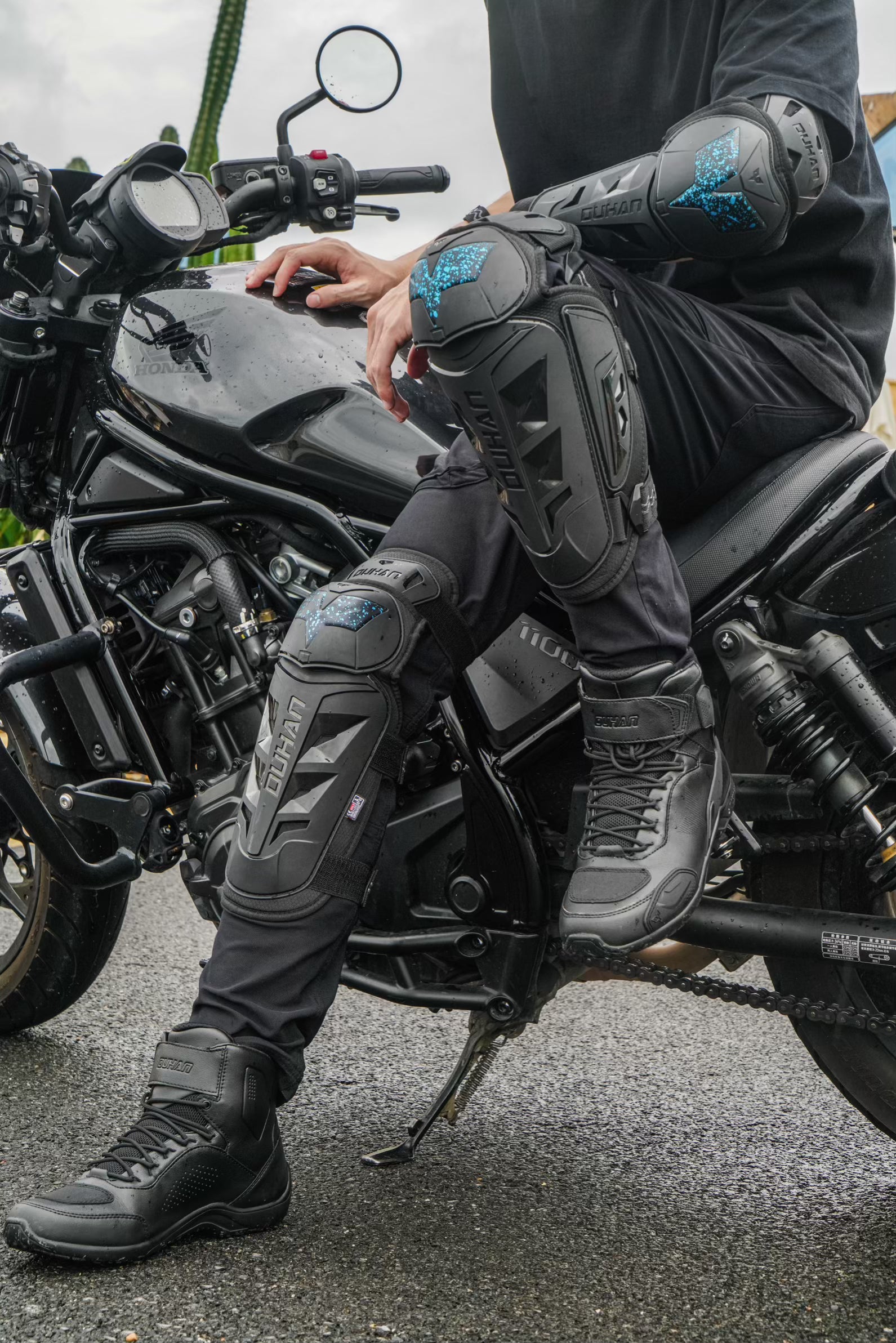 DH-605  Elbow protection +DH-606  Kneecap