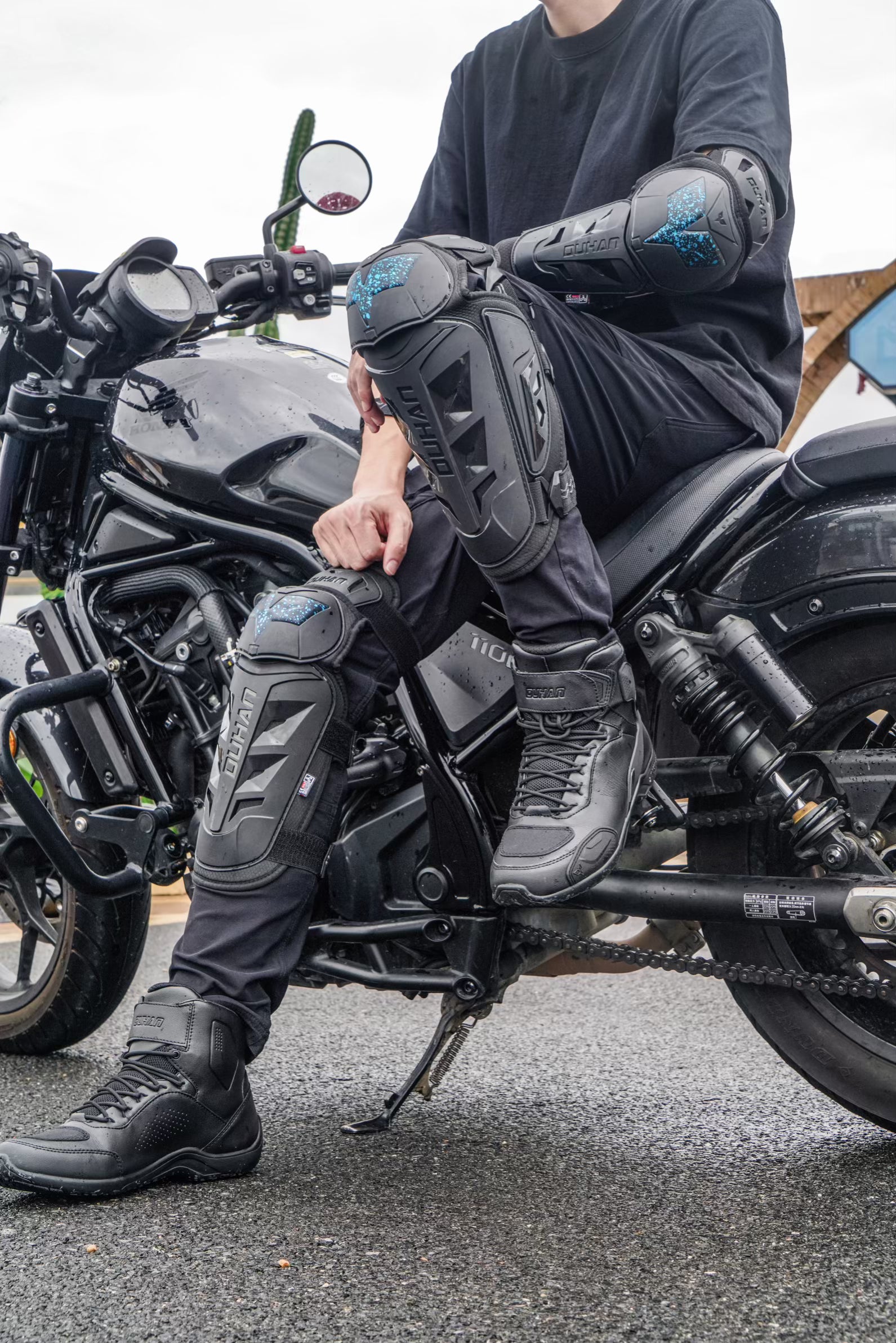 DH-605  Elbow protection +DH-606  Kneecap