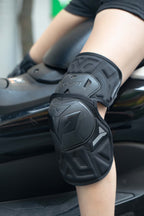 DH-707.  Knee protection for all seasons