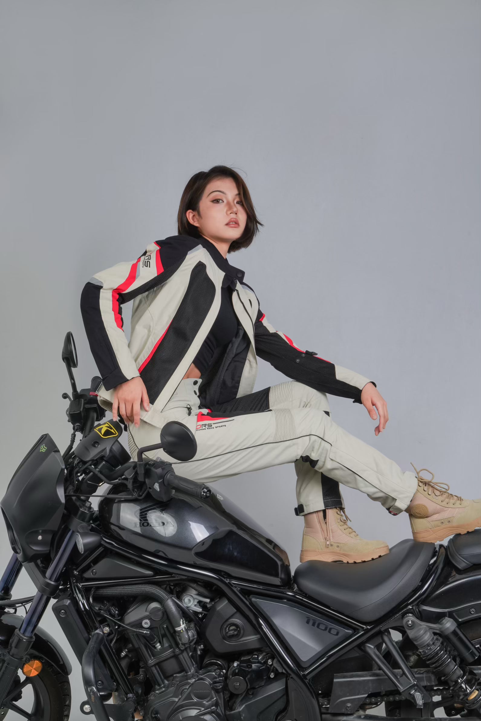 D-186L (women's)  Net