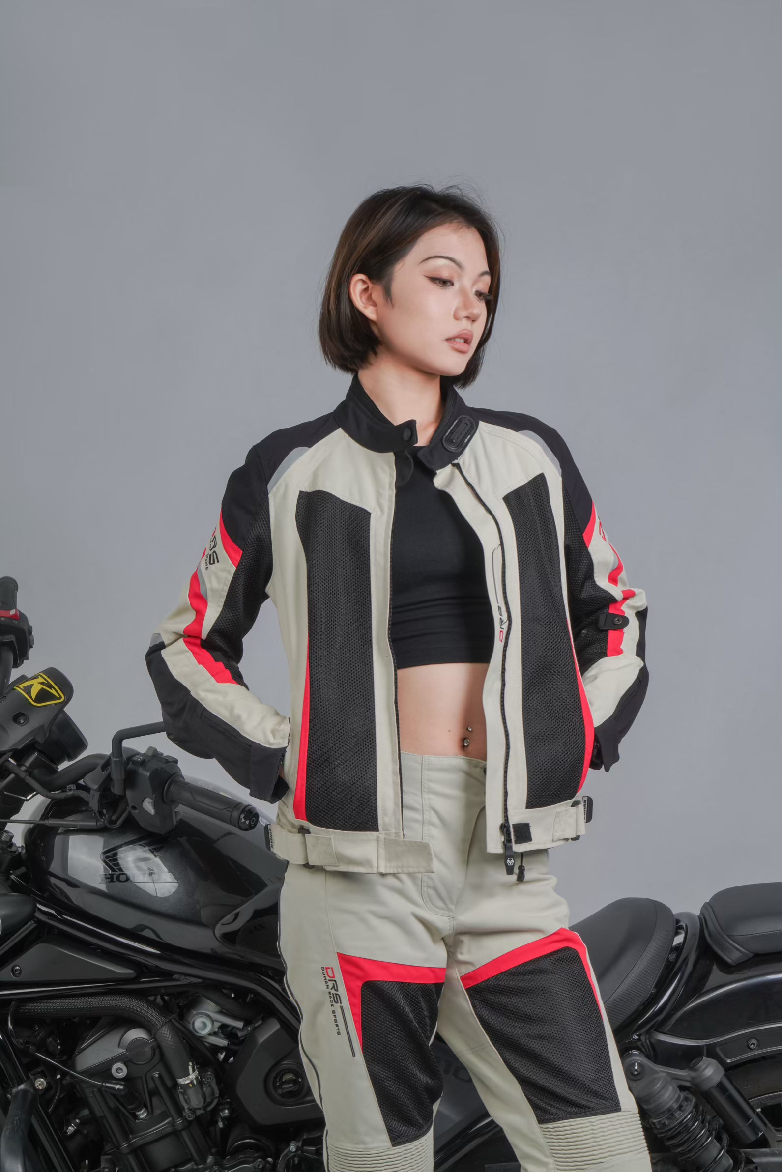 D-186L (women's)  Net