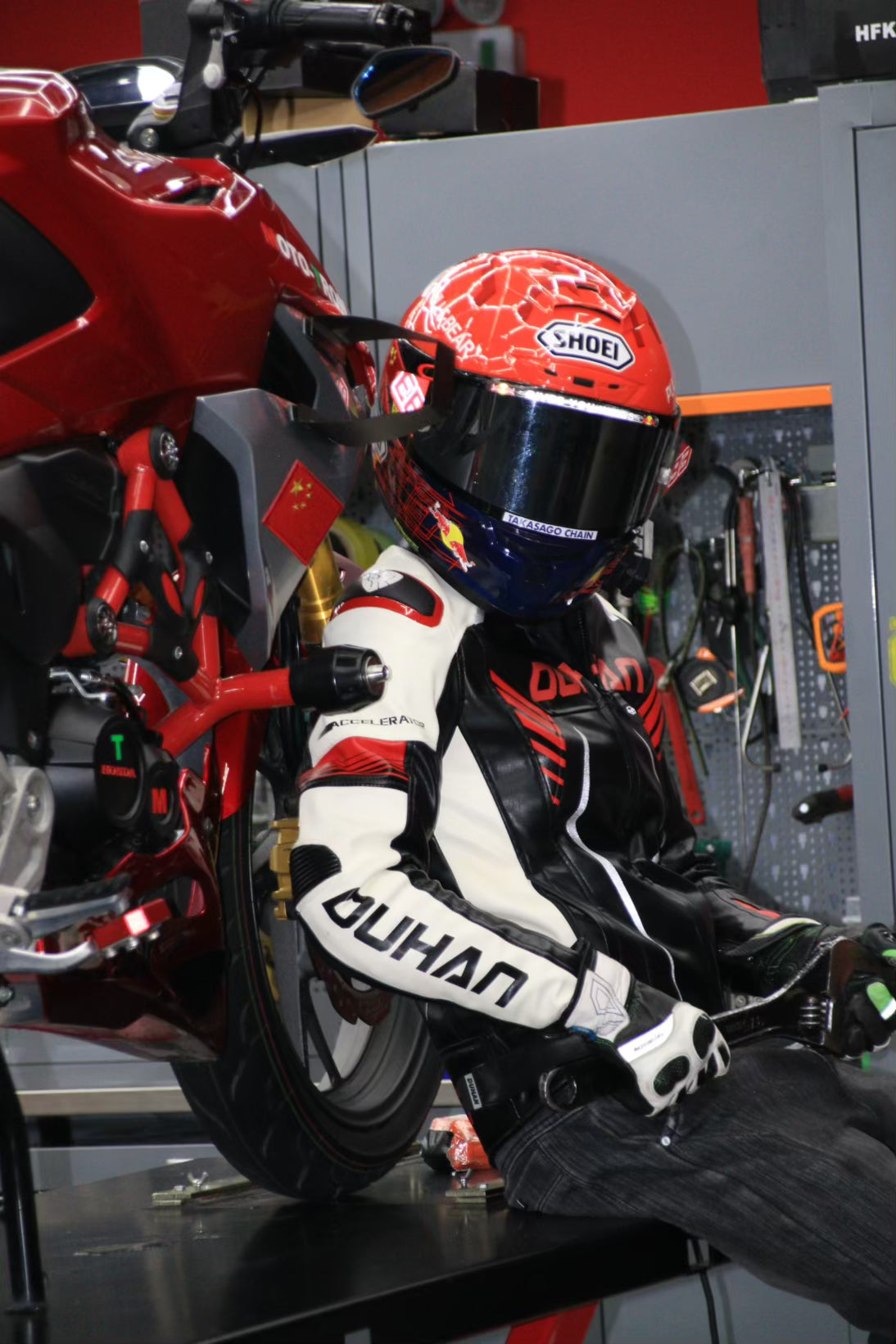 D-2168.  Sheep pattern PU leather and cotton couple jacket